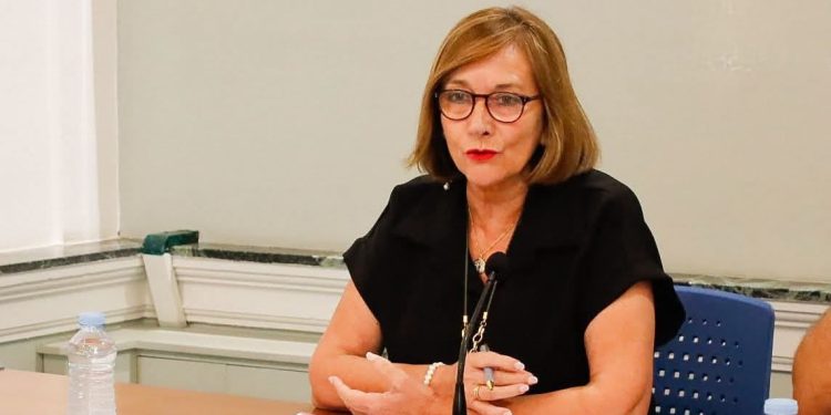 Carmen Ávila, elegida nueva presidenta del Comité Autonómico del PSOE de Castilla y León, bajo el liderazgo de Carlos Martínez