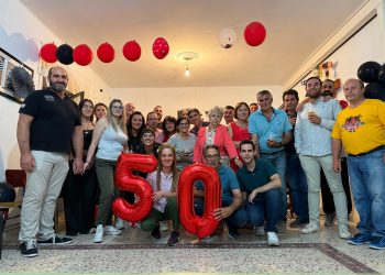María José López celebra su 50 cumpleaños con una gran fiesta flamenca en Villaflores rodeada de su familia y sus amigos