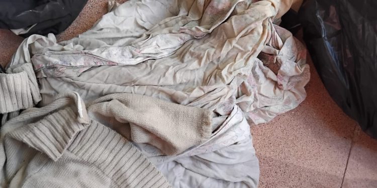 «Nos traen ropa inservible e incluso sin lavar»: el ropero social Santa Águeda en Peñaranda lanza una petición a la ciudadanía