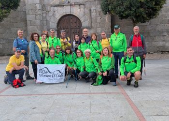 El club de senderismo Camino el Cristo de Alaraz disfruta de una nueva ruta hasta la ermita del Espino en tierras abulenses