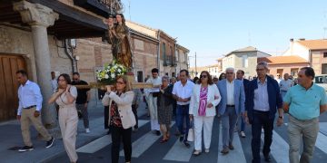 Mancera de Abajo cierra el calendario festivo por este año con los actos religiosos en honor de la patrona, la Virgen del Rosario