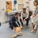 Medio centenar de profesionales y voluntarios de Villoria se forman en reanimación cardiopulmonar para salvar vidas