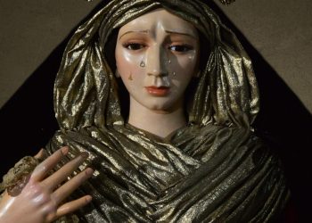 La Virgen de la Esperanza luce ya ataviada de luto en Peñaranda de cara al mes de noviembre dedicado a los difuntos