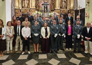 Peñaranda muestra su reconocimiento a la Guardia Civil en el día de su patrona y acompaña a los agentes en los actos festivos