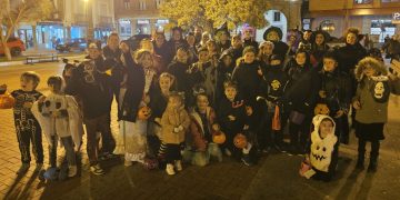 Peñaranda vive la noche más terrorífica del año: vampiros, brujas, zombies, esqueletos, calabazas y monstruos acuden al «Seve»