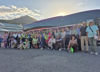 La asociación de mayores San Miguel de Peñaranda disfruta de una excursión a León y la próxima en diciembre será a Vigo