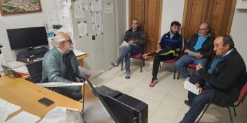 No habrá moción de censura en Nava de Sotrobal: el alcalde (PP) y tres ediles (PSOE) acuerdan trabajar juntos por el bien del pueblo