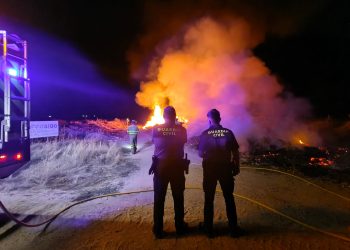 Alarma por el fuego en la zona de las eras en Villoria: se busca un todoterreno pick up negro que podría haberlo provocado