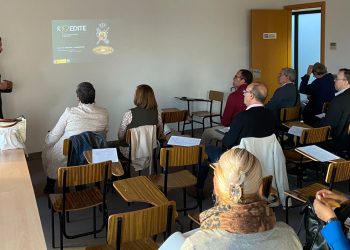 Una veintena de empresarios participan en Peñaranda en una interesante jornada sobre seguridad frente a los ciberataques