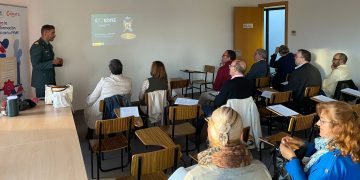 Una veintena de empresarios participan en Peñaranda en una interesante jornada sobre seguridad frente a los ciberataques