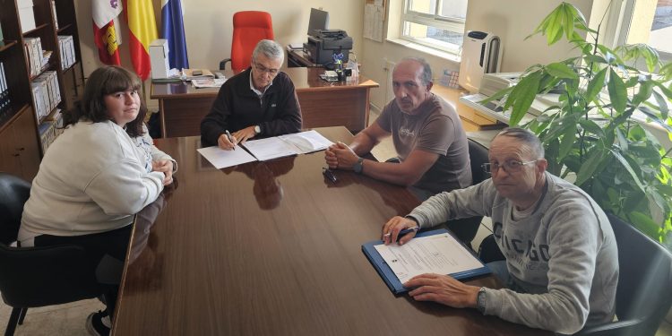 Francisco José Sánchez Iglesias (PSOE), nuevo alcalde de Zorita de la Frontera: «Nuestra prioridad al hacernos cargo de la gestión municipal es acabar la ampliación de la residencia de mayores»