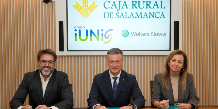 Caja Rural de Salamanca facilita a sus PYMEs y autónomos soluciones tecnológicas para la implantación de Verifactu