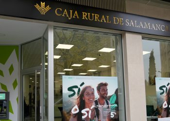 Caja Rural de Salamanca amplía su presencia y estrena oficina en la plaza de la Fuente, en pleno centro de la capital salmantina