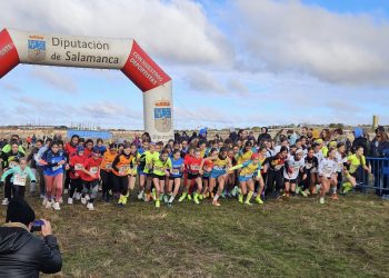 Peñaranda recibe a las promesas del atletismo en la segunda y exitosa jornada de campo a través de los Juegos Escolares