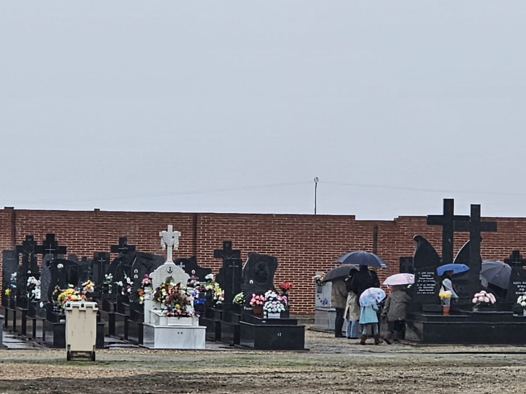 cementerio 18