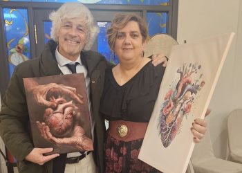 El cardiólogo José María de la Torre recibe el «Peñarandino del Año 2025» en una cena de gala con una gran respuesta solidaria