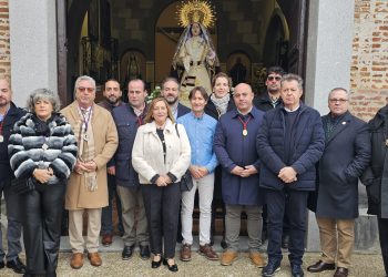 Peñaranda acompaña a Nuestra Señora de las Lágrimas en su regreso desde la parroquia a la ermita del Cristo del Humilladero