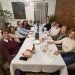 Los integrantes del club de lectura de Peñaranda comparten una cena de Navidad en Las Cabañas y brindan por el nuevo año 2026