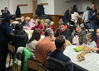 El Campo de Peñaranda disfruta con la Fiesta de la Castañada que promueve la Diputación en una veintena de pueblos de la provincia