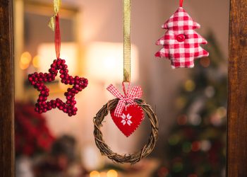 El concurso de escaparates de Peñaranda repartirá 600 euros en premios y los dos ganadores se elegirán por votación popular