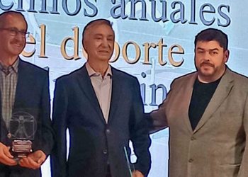 Antonio Pérez, Angélica Nero y el equipo de atletismo del IES Senara, protagonistas en los 61 Premios Anuales del Deporte