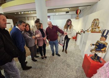 El peñarandino Emilio Madrid muestra en el CDS sus originales obras realizadas con materiales y herramientas recicladas