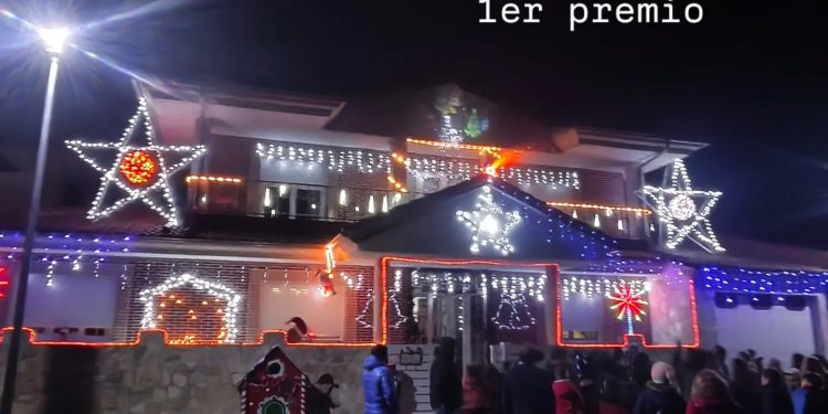 Villoria luce su mejor imagen navideña con un participativo concurso de fachadas y un recorrido que reunió a niños y mayores