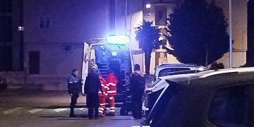 Los servicios de emergencia se movilizan en Peñaranda para atender a un hombre caído en su casa del barrio del Reguero