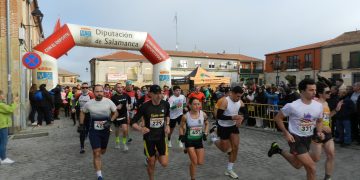 Alberto Herrera y Verónica Sánchez ganan el III Cross Popular Campus Pini de Cantalpino con 246 participantes llegados a meta