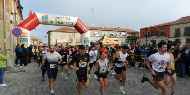 Alberto Herrera y Verónica Sánchez ganan el III Cross Popular Campus Pini de Cantalpino con 246 participantes llegados a meta