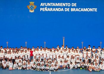 250 niños y niñas participan esta temporada en las cinco Escuelas Deportivas del Ayuntamiento de Peñaranda
