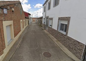 Violento asalto en Palaciosrubios: dos individuos amordazan y dan una paliza en su vivienda a una mujer de 71 años para robarla