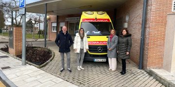 Compromiso de Mañueco para que Peñaranda cuente con una unidad enfermerizada de emergencias tras los meses de verano