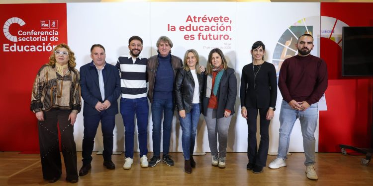 El secretario general del PSOE de Castilla y León, Carlos Martínez, visitará mañana Peñaranda para conocer la empresa Dulca