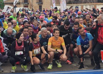 Triunfo para Alejandro Paredero y Lorena Martín en la XIII Carrera del Roscón de Paradinas de San Juan con más de 400 corredores