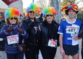 La milla participativa de Peñaranda reúne a participantes de todas las edades: un dorsal a cambio de un kilo de alimentos