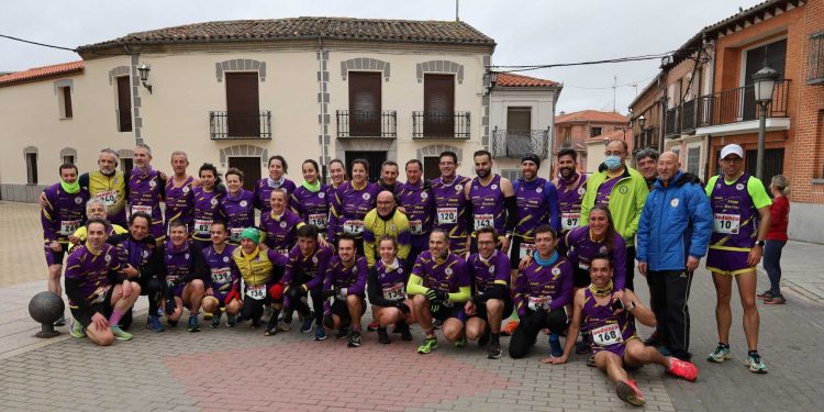 Juan Bueno y Vega Casas logran un merecido triunfo en una nueva edición de la Carrera de las Rosquillas celebrada en Macotera