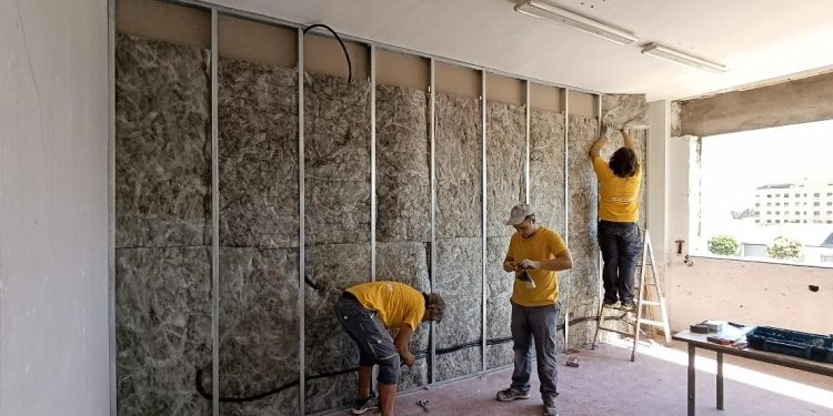 Puertas abiertas en el antiguo Comarcal Mixto para dar a conocer el trabajo realizado en Peñaranda por la AFE de Albañilería