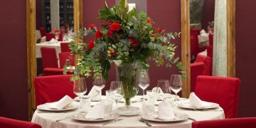 Las Cabañas celebra San Valentín el sábado día 14 con una cena para deleitar el paladar y un baile con Dj para cerrar la velada