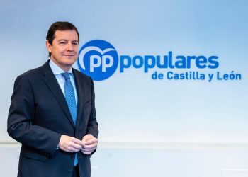 Alfonso Fernández Mañueco, candidato del PP a las Cortes Regionales por Salamanca: «Aquí no hay anuncios improvisados, hay decisiones basadas en criterios sanitarios con el objetivo de mejorar la atención a los ciudadanos, vivan donde vivan»