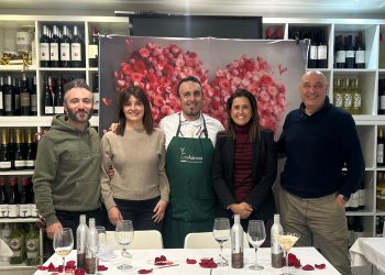 Raquel Sánchez, Iván Dimitrov y Trinidad Martínez ganan el XI concurso de poemas y cartas de San Valetín de Los Álamos