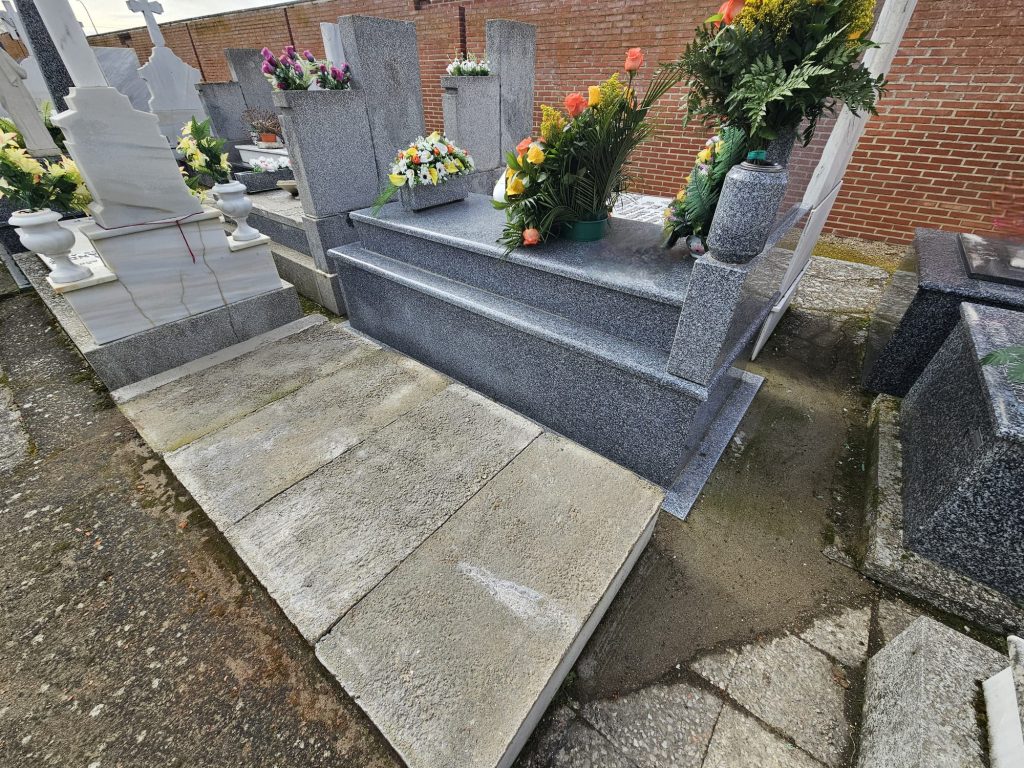 cementerio 33