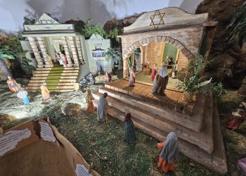 El Jerusalén de Paradinas de San Juan crece este año con el Camino de Emaús y con nuevos detalles decorativos