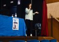 La fisioterapeuta Sara Antona ofrece en Macotera una charla sobre el dolor crónico, nuevos enfoques y tratamientos