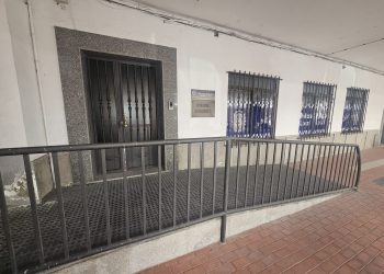 Nuevas mejoras para el cuartel de la Policía Local en Peñaranda: 2.887 euros para renovar la tarima de las dependencias