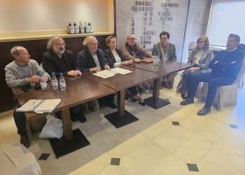 Pedro Carbonell y Lidia Sanchis ganan la XXXIII edición del Premio Nacional de Poesía de la Hermandad cofrade de Peñaranda