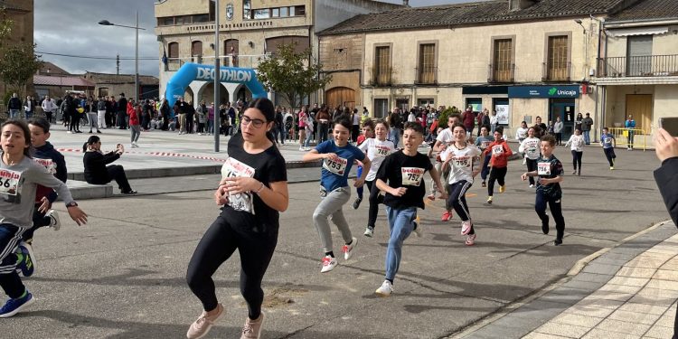 La IV carrera solidaria «Las Villas» llegará el día 25 a Babilafuente y recaudará donativos para la asociación Parkinson Salamanca