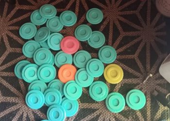 Freno a la picaresca en Villoria con un nuevo sistema de fichas en los coches de choque que reconocen las falsas hechas con 3D