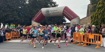 Ignacio Regalado y Verónica Rodríguez ganan la II edición de la carrera popular «Cristo de Hornillos» en Arabayona de Mógica