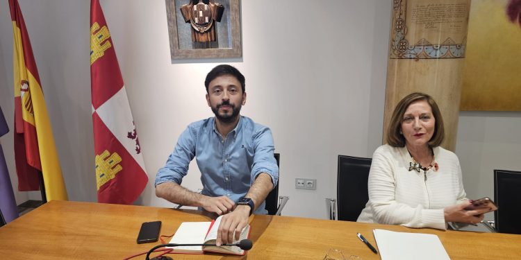 Peñaranda hará una contrapropuesta a la Diputación insistiendo para que el parque de Bomberos cuente con profesionales